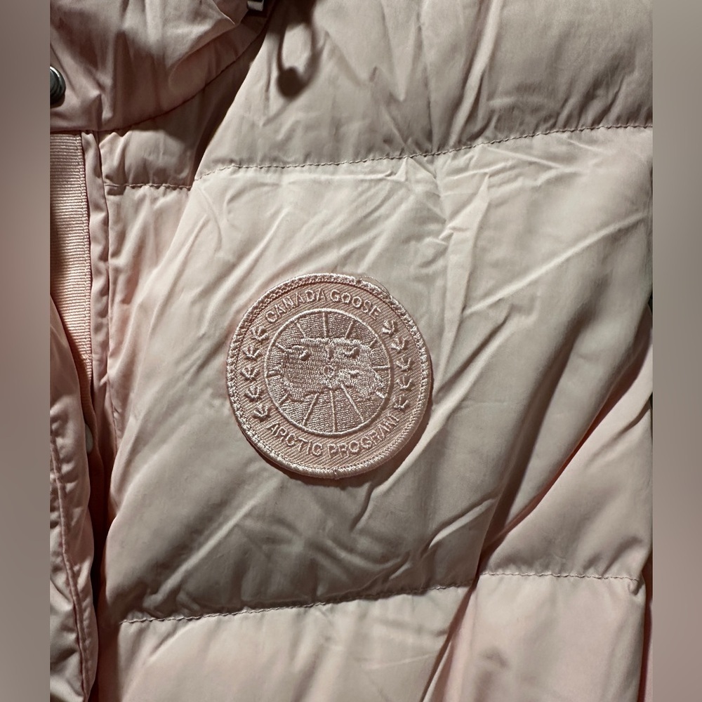 NWT New Canada Goose Rayla Pink Down Vest Size Small - Picture 5 of 10